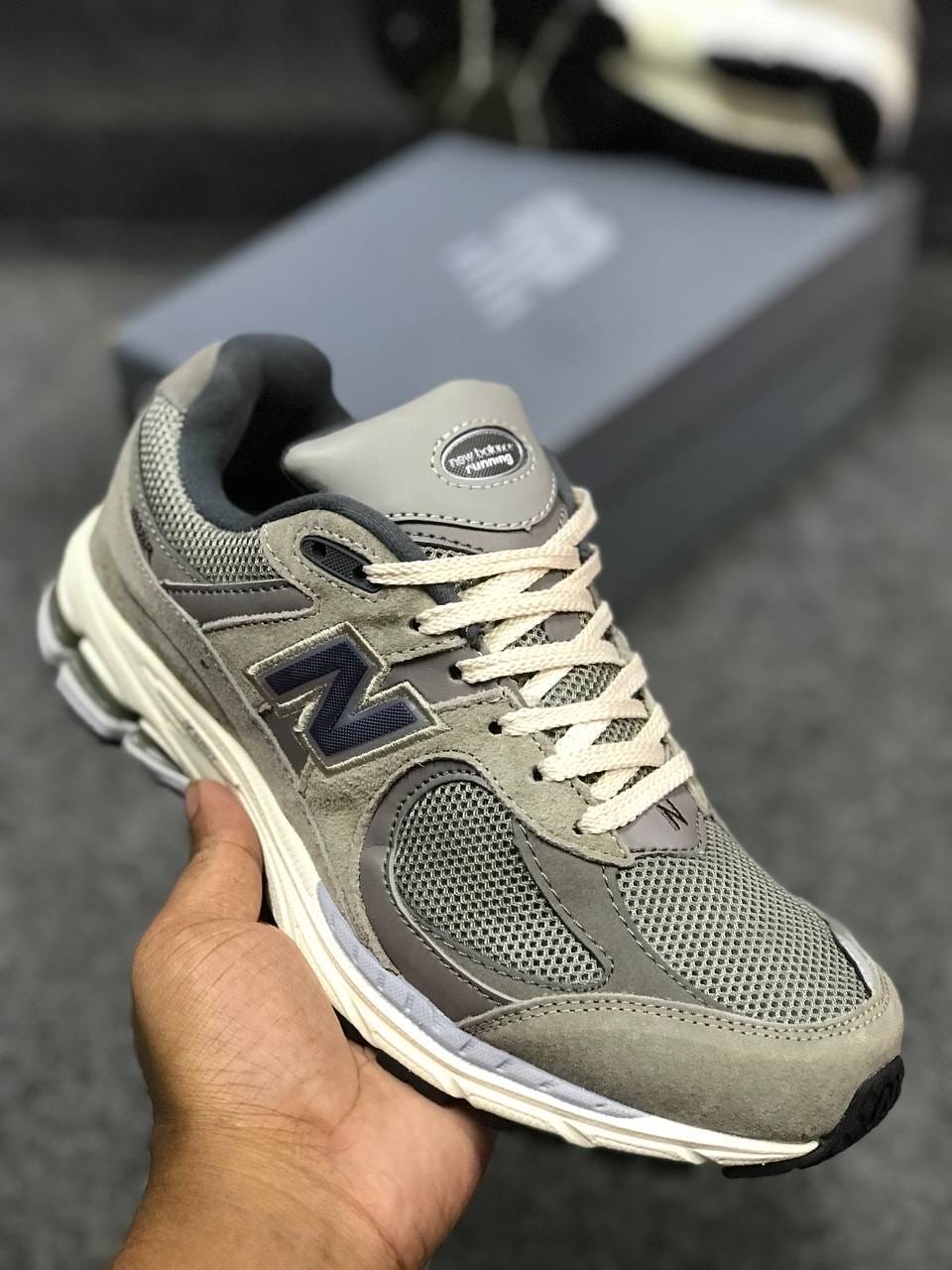 New Balance 2002R