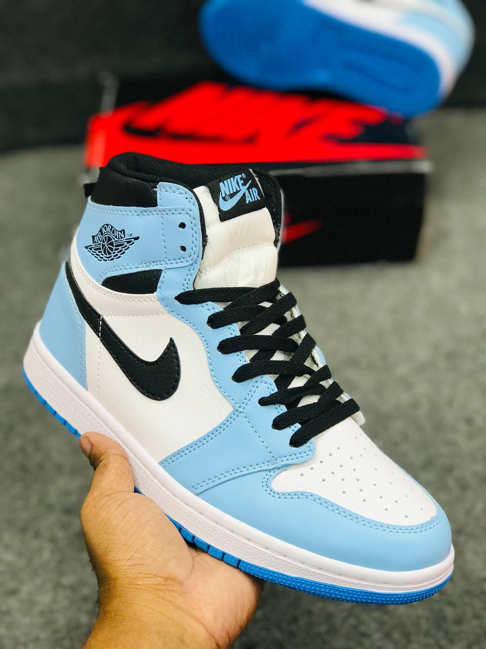 Air Jordan 1 “University Blue”